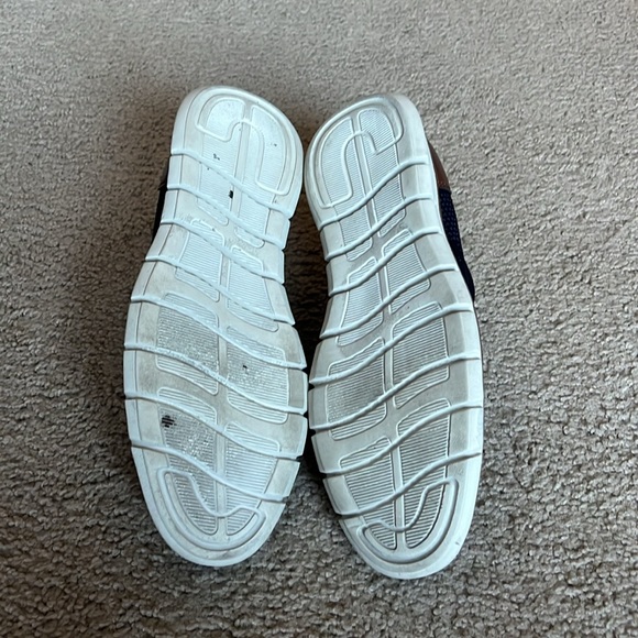 Nautica Men's Wingtip Oxford Lace-Up Sneakers - No Box - Picture 4 of 5